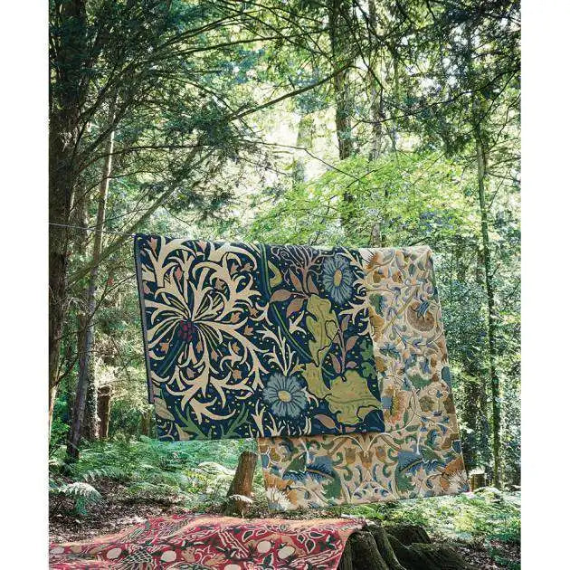 Morris & Co seaweed ink 28008 Blue, Multicoloured Living Room Wool Rug.