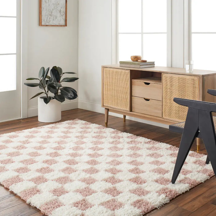 WILLA Shaggy Modern Plush Pile Dusty Pink Checkered Rug